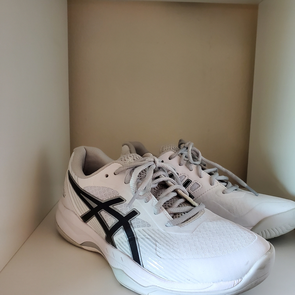 ASICS White and Black Athletic Shoes